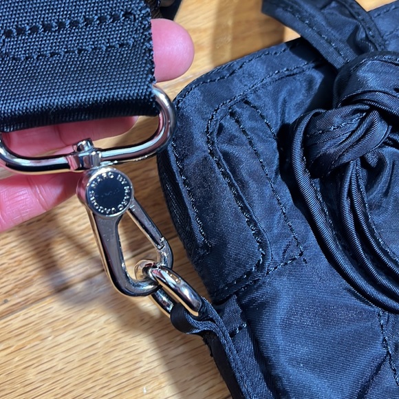 Marc by Marc Jacobs quilted Nylon 15” black handle bag - Picture 8 of 9